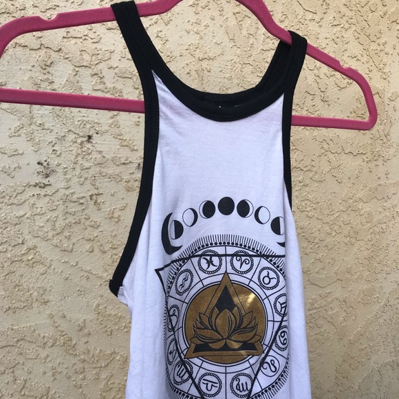 Zodiac Sign Tank - Picture 4 of 5